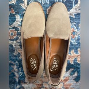 Franco Sarto Womans Beige Leather Slip-On Loafers Size 7